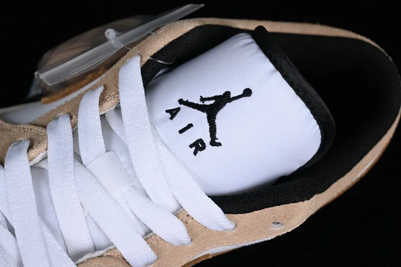 All categories Air Jordan Jordan series basketball shoes Air Jordan 1 Low Air Jordan 1 Low AJ1 Joe 1 white and yellow burst pattern low-top cultural casual sneakers DZ4130-201
